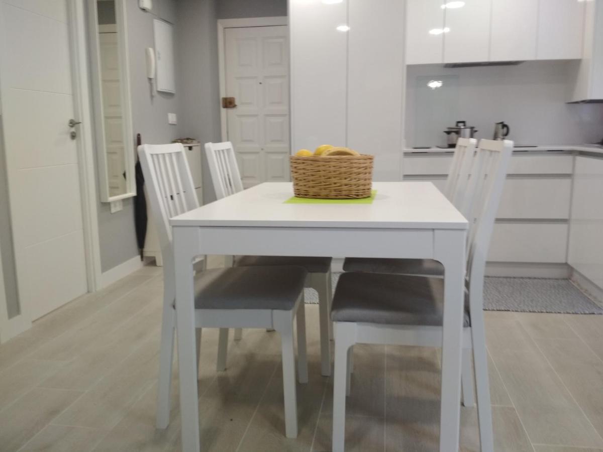 サンティアゴ・デ・コンポステーラMarisol Apartamentアパートメント エクステリア 写真